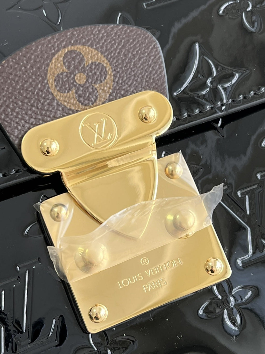 LV Spring Street Nm Monogram Vernis Leather Handle Crossbody Bag with Top Handle and Removable Strap product image 9,