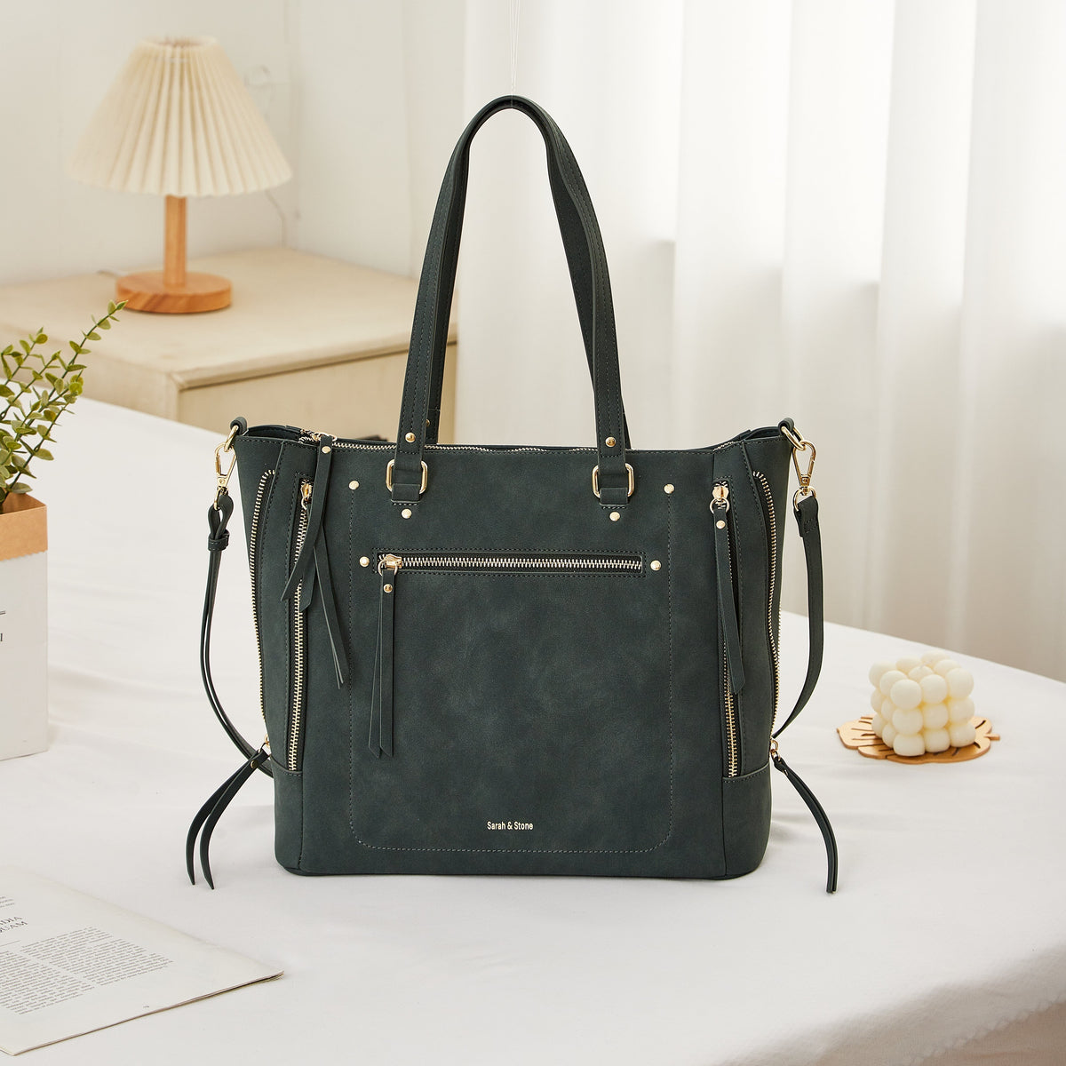 The Valeria Handbag product image 2, provided for visual reference and product detail review