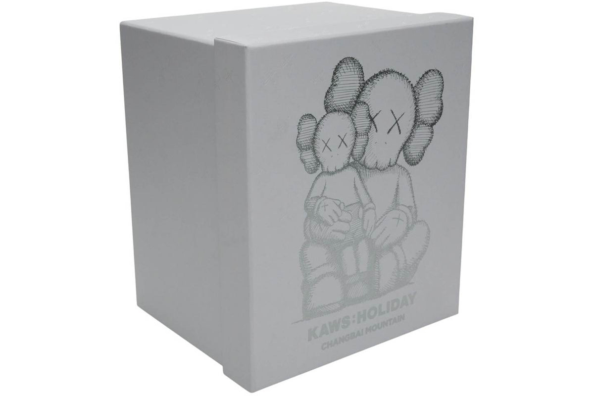 KAWS Holiday Changbai Mountain Vinyl Figure - Snowy White product image 2, provided for visual reference and product detail