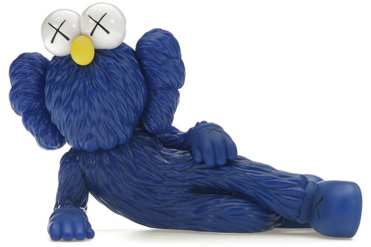 KAWS TIME OFF Vinyl Figure - Blue product image 1, provided for visual reference and product detail review