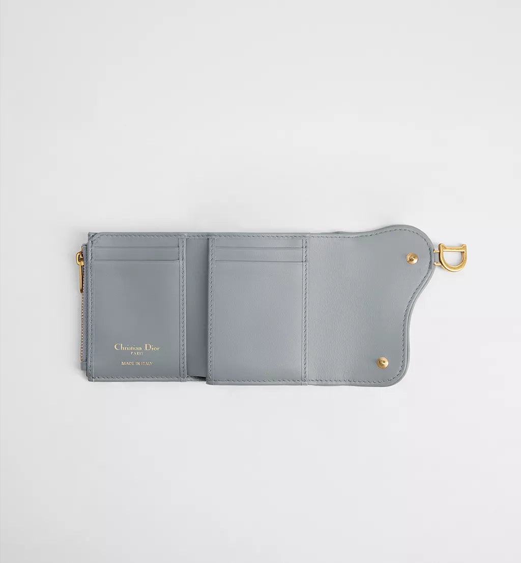 Dior Saddle Lotus Wallet product image 3, provided for visual reference and product detail review