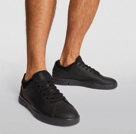 On The Roger Advantage Black Lifestyle Sneakers product image 2, provided for visual reference and product detail review