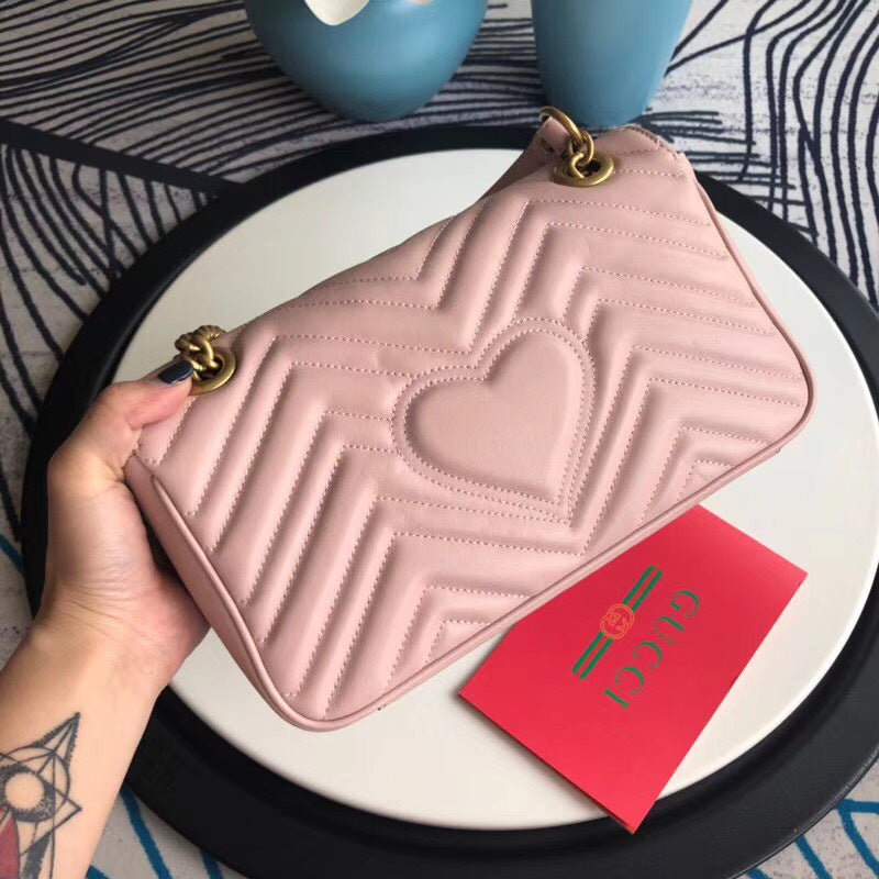 Gucci Marmont Matelass ̈¦ Shoulder Bag in Pink product image 5, provided for visual reference and product detail review