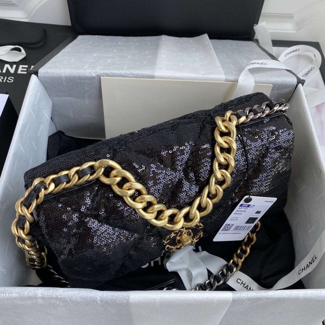 Chanel 19 Sequin Flap Bag Black product image 2, provided for visual reference and product detail review