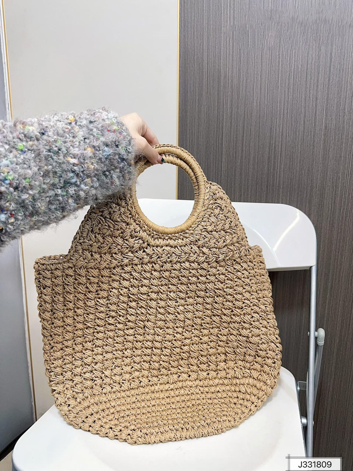 YSL Saint Laurent Summer Raffia Tote Bag product image 6, provided for visual reference and product detail review
