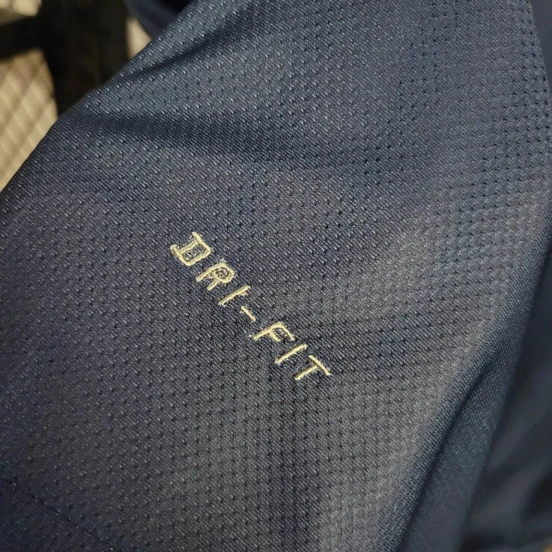 Retro-PSG-Home-Kit-12/13-Football-Jersey product image 7