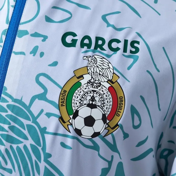 Mexico Windbreaker 2025/26 Reversible Football Kit product image 8