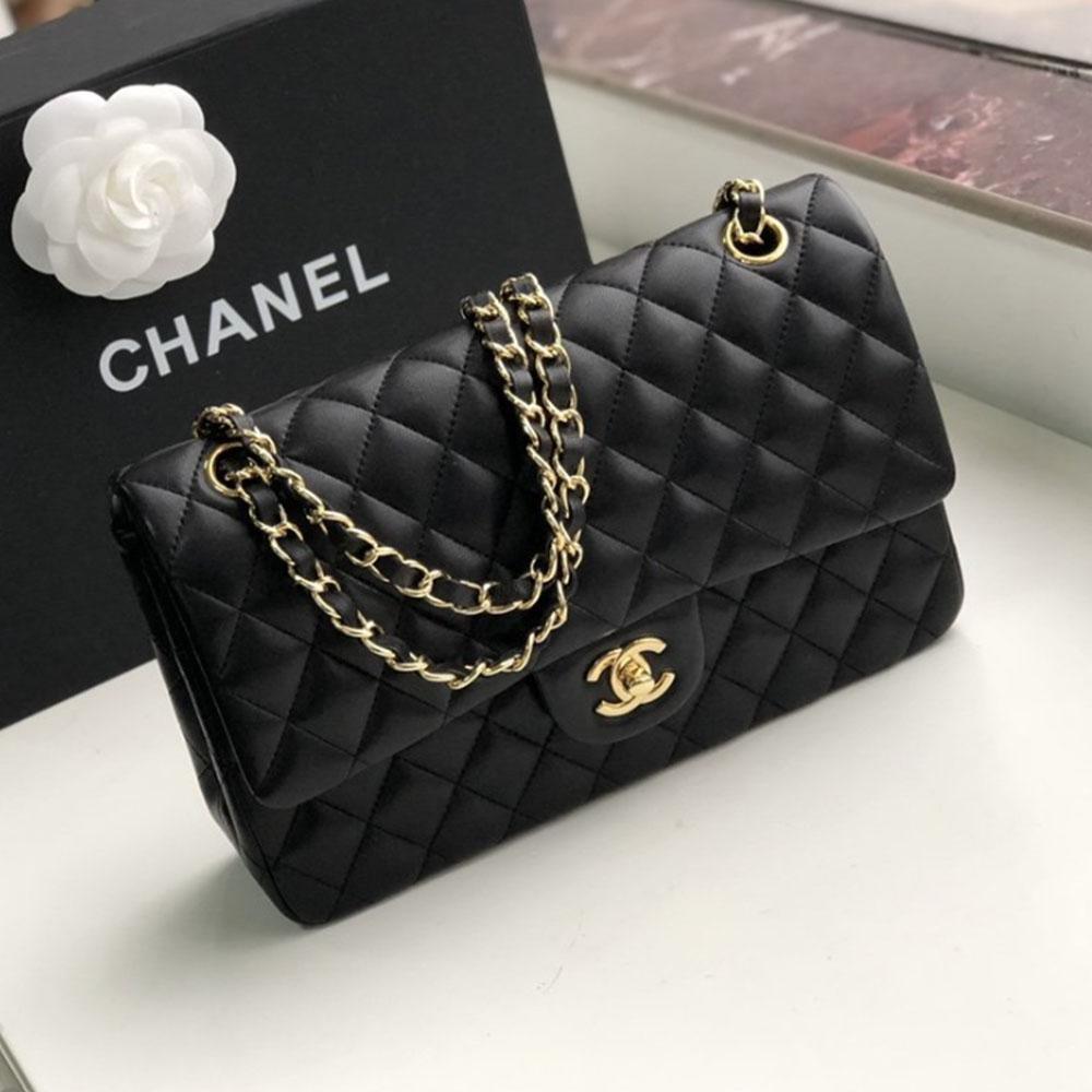 Chanel Classic Flap Bag Black product image 1, provided for visual reference and product detail review