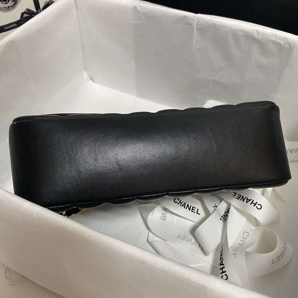 Chanel Flap Bag product image 5, provided for visual reference and product detail review