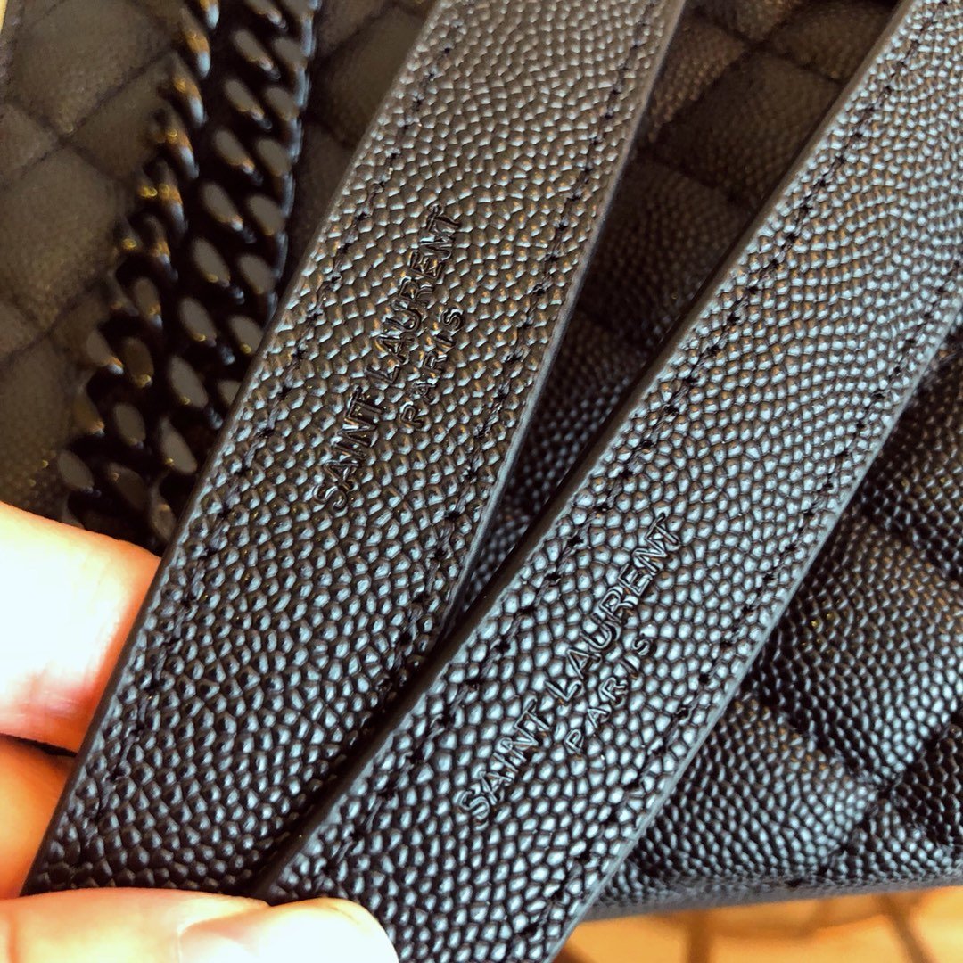 YSL Envelope Small Bag product image 3, provided for visual reference and product detail review