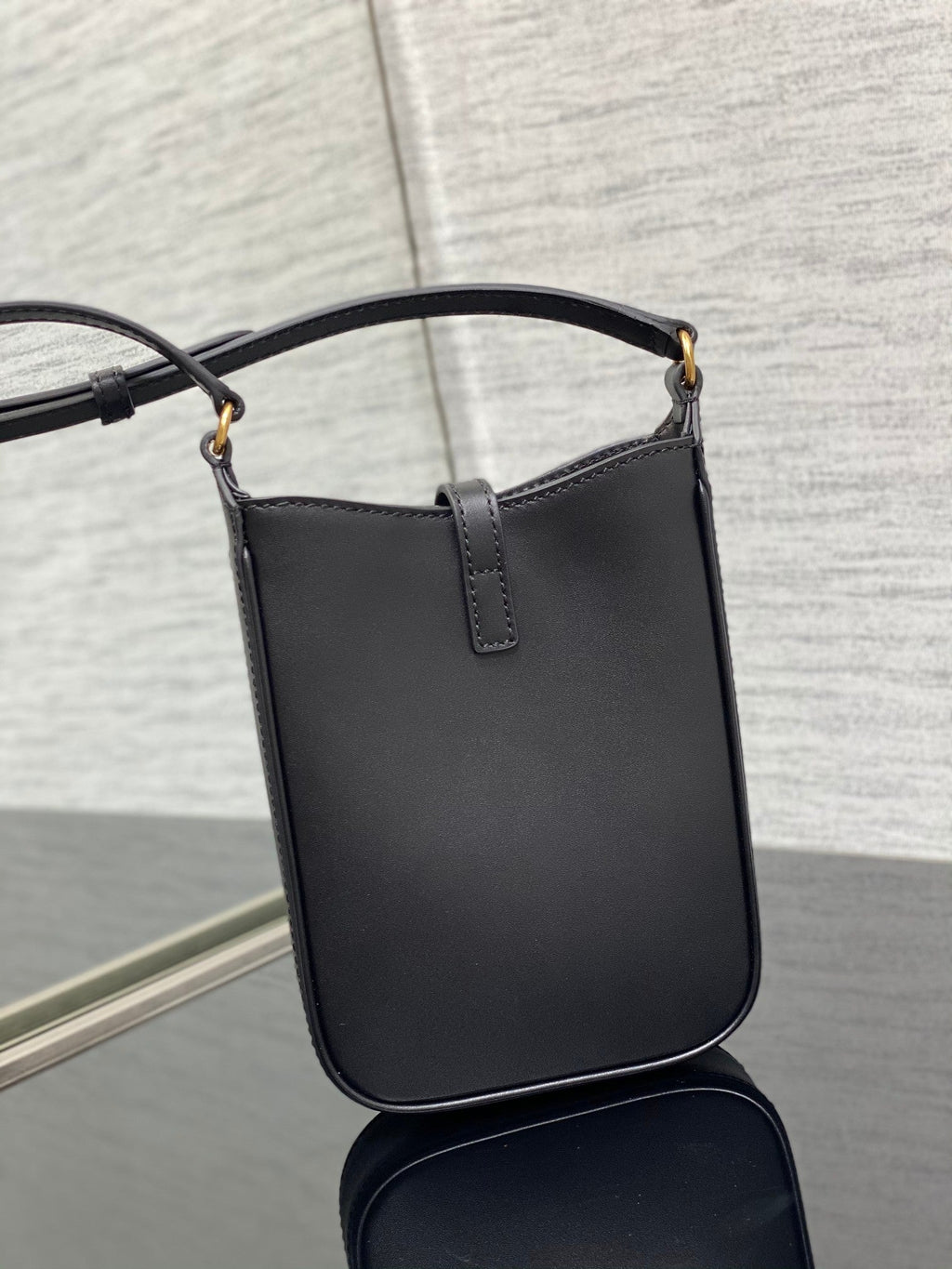 YSL Le 5 a 7 Mini Black Bag product image 4, provided for visual reference and product detail review
