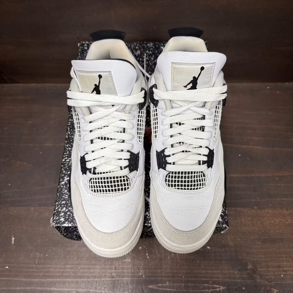 Air Jordan 4 Retro Military Black product image 2, provided for visual reference and product detail review