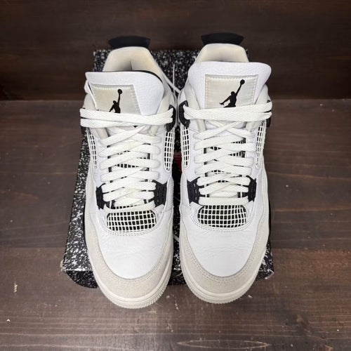 Air Jordan 4 Retro Military Black product image 2, provided for visual reference and product detail review