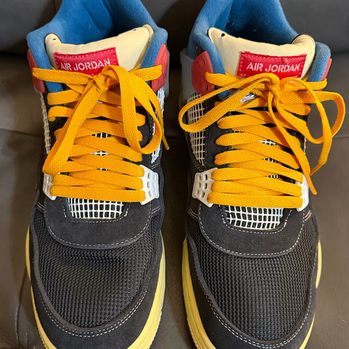 Air Jordan 4 Retro Union Off Noir product image 3, provided for visual reference and product detail review