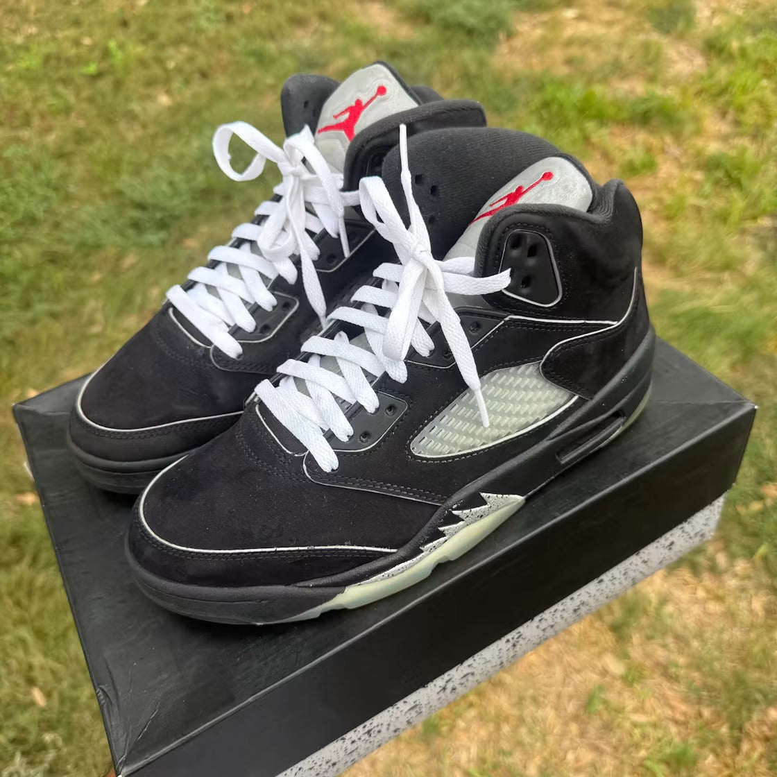 Air Jordan 5 Retro OG Black Metallic Reimagined product image 2, provided for visual reference and product detail review