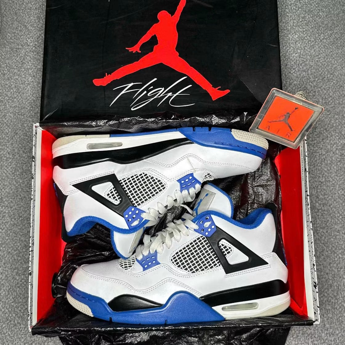 Air Jordan 4 Retro Motorsports (2017) product image 2, provided for visual reference and product detail review