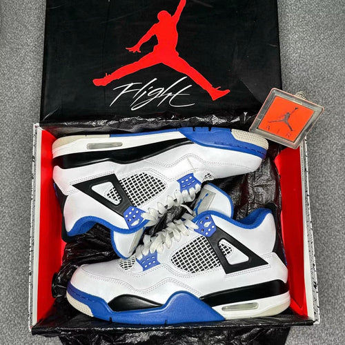 Air Jordan 4 Retro Motorsports (2017) product image 2, provided for visual reference and product detail review