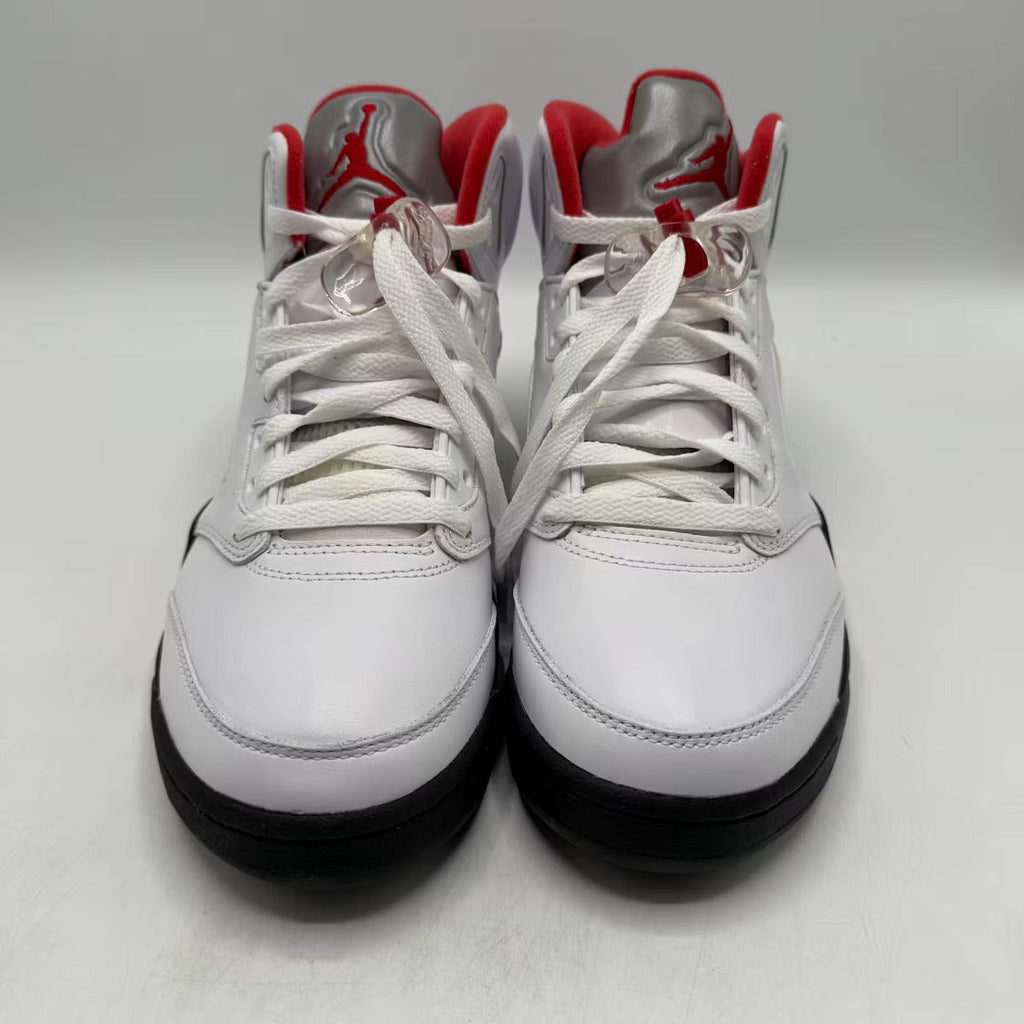 Air Jordan 5 Retro Fire Red Silver Tongue (2020) product image 2, provided for visual reference and product detail review