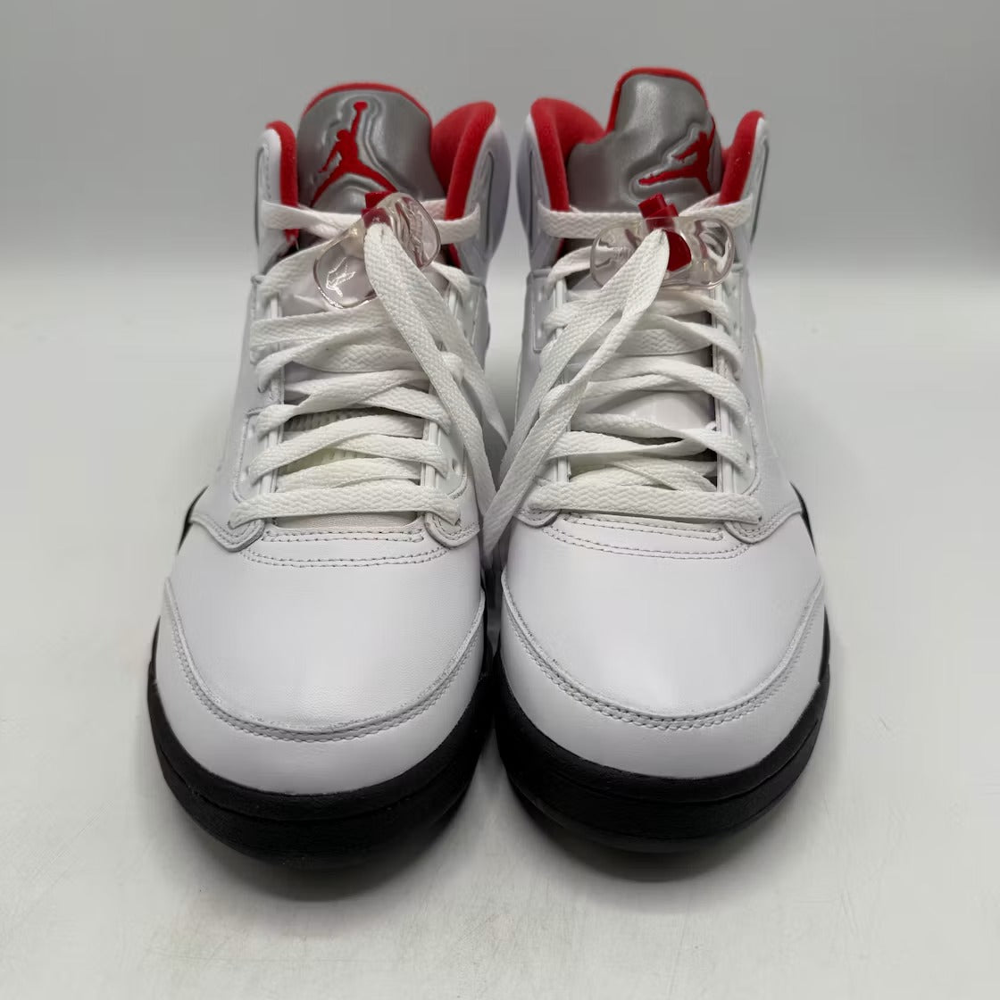 Air Jordan 5 Retro Fire Red Silver Tongue (2020) product image 2, provided for visual reference and product detail review