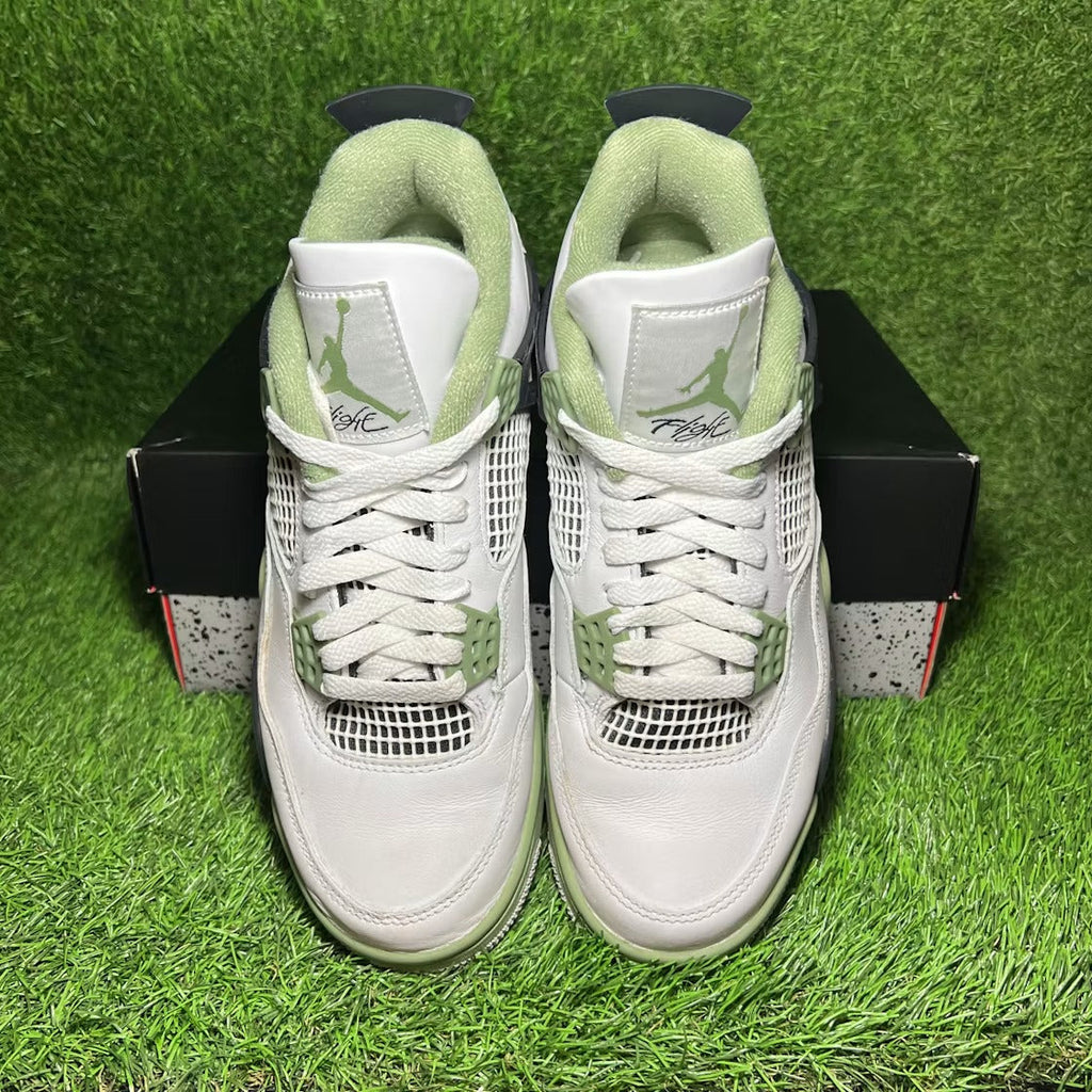 Air Jordan 4 Retro Seafoam (Women) product image 4, provided for visual reference and product detail review