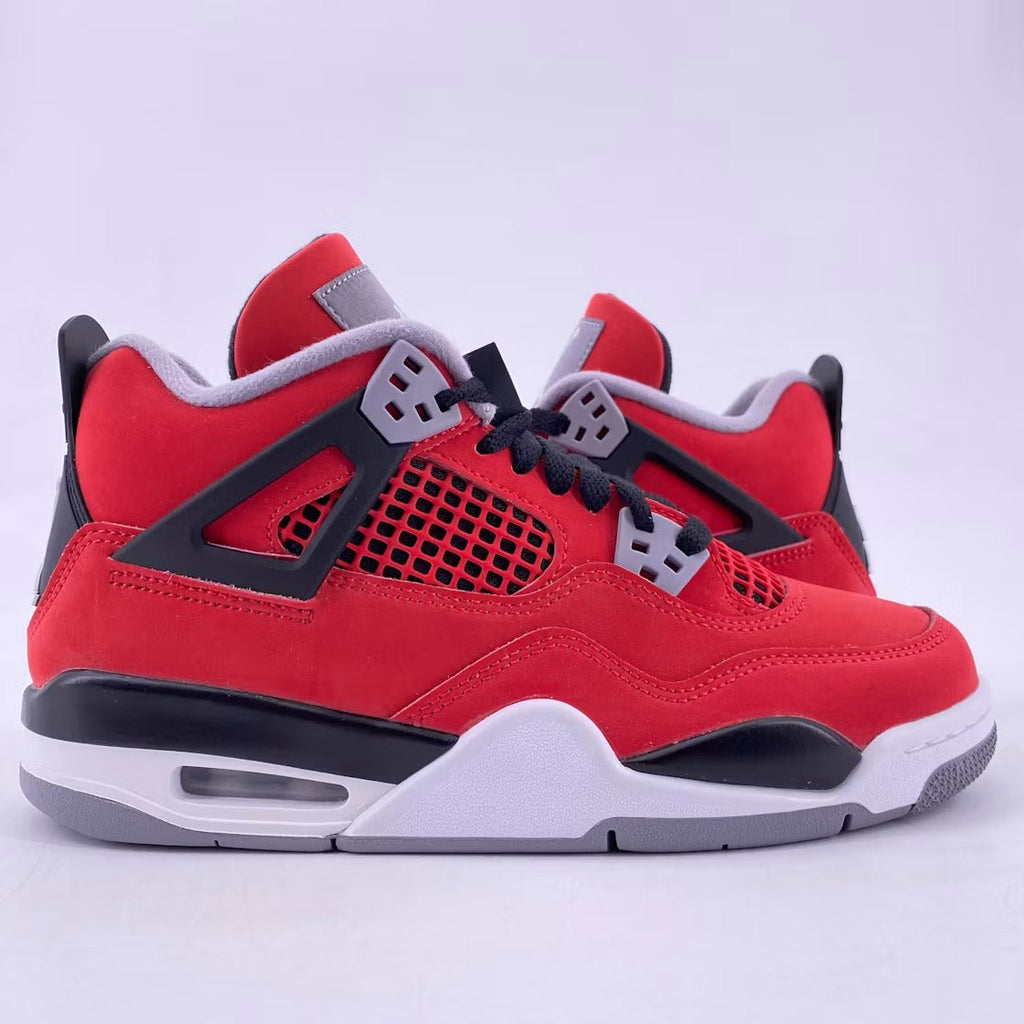 Air Jordan 4 Retro Toro Bravo (2026) (GS) product image 2, provided for visual reference and product detail review