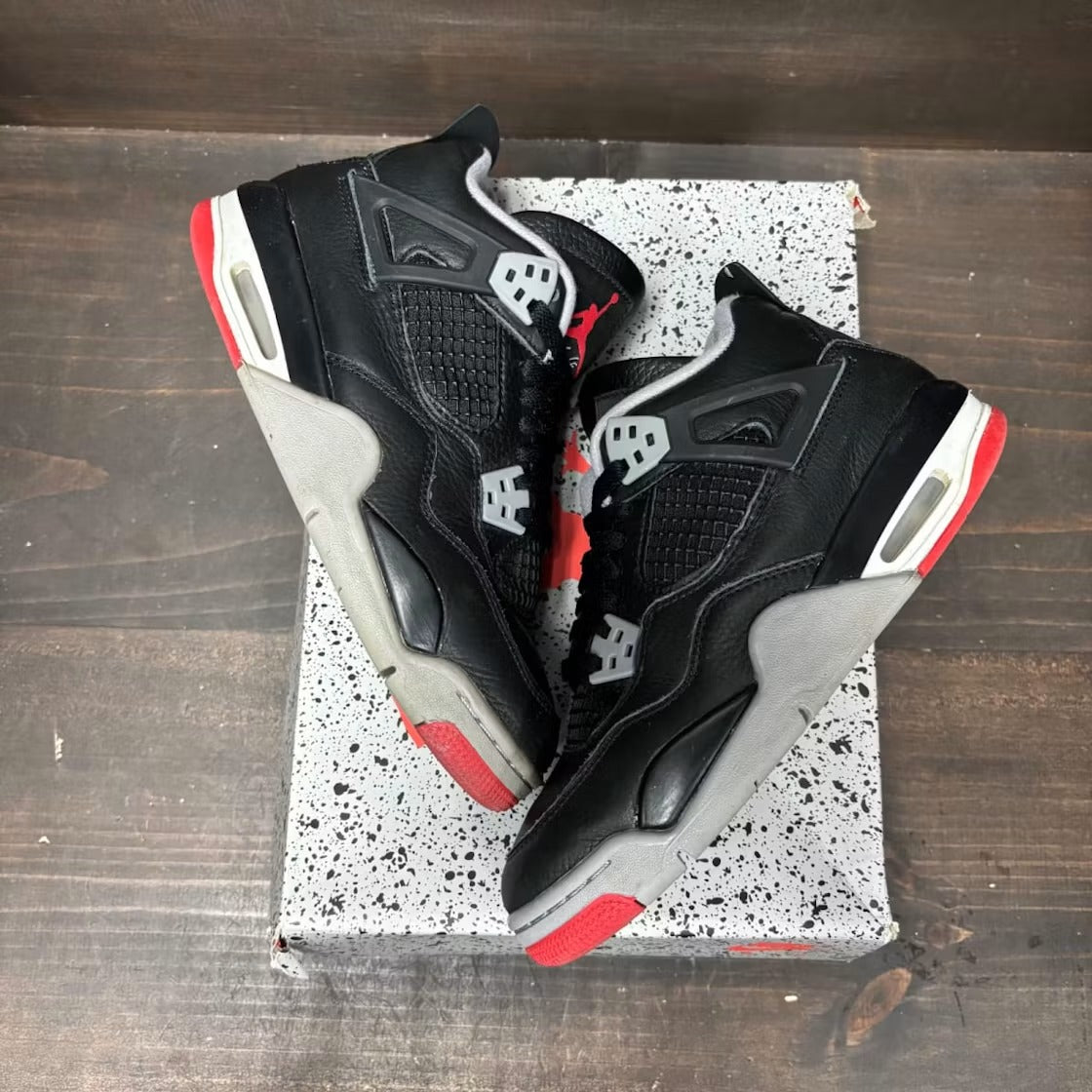 Air Jordan 4 Retro Bred Reimagined (GS) product image 2, provided for visual reference and product detail review