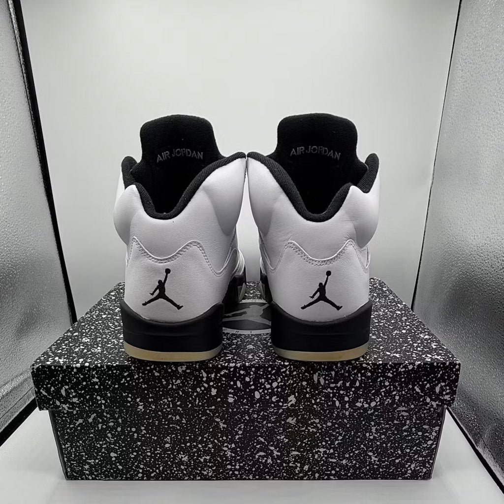 Air Jordan 5 Retro Reverse Metallic product image 4, provided for visual reference and product detail review