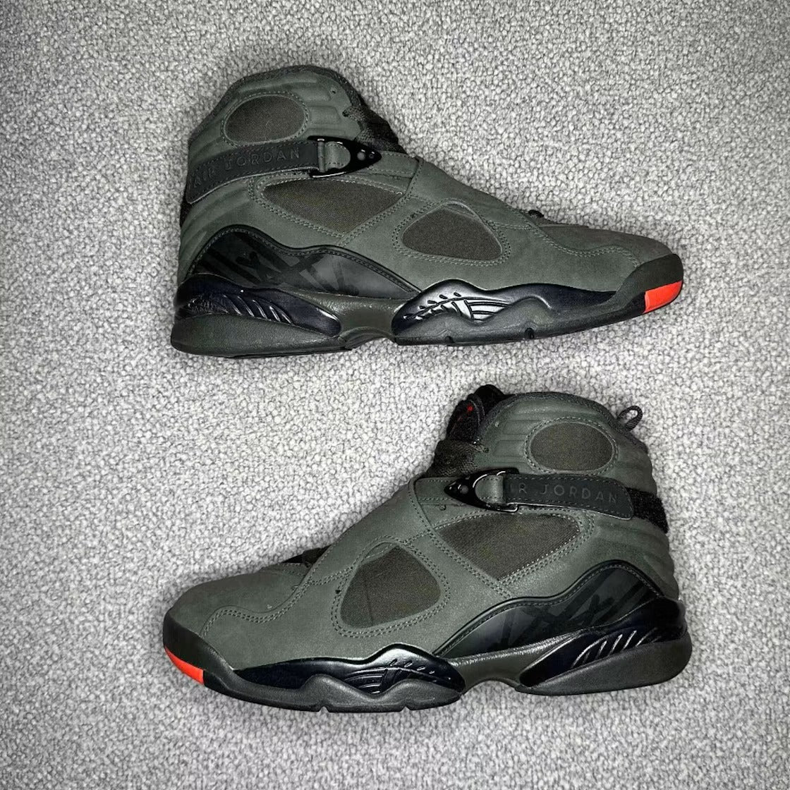 Air Jordan 8 Retro Take Flight Undefeated product image 3, provided for visual reference and product detail review