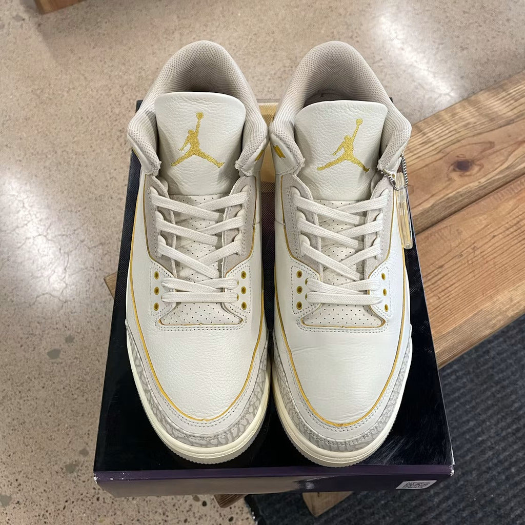 Air Jordan 3 Retro SP J Balvin Medellín Sunset product image 3, provided for visual reference and product detail review