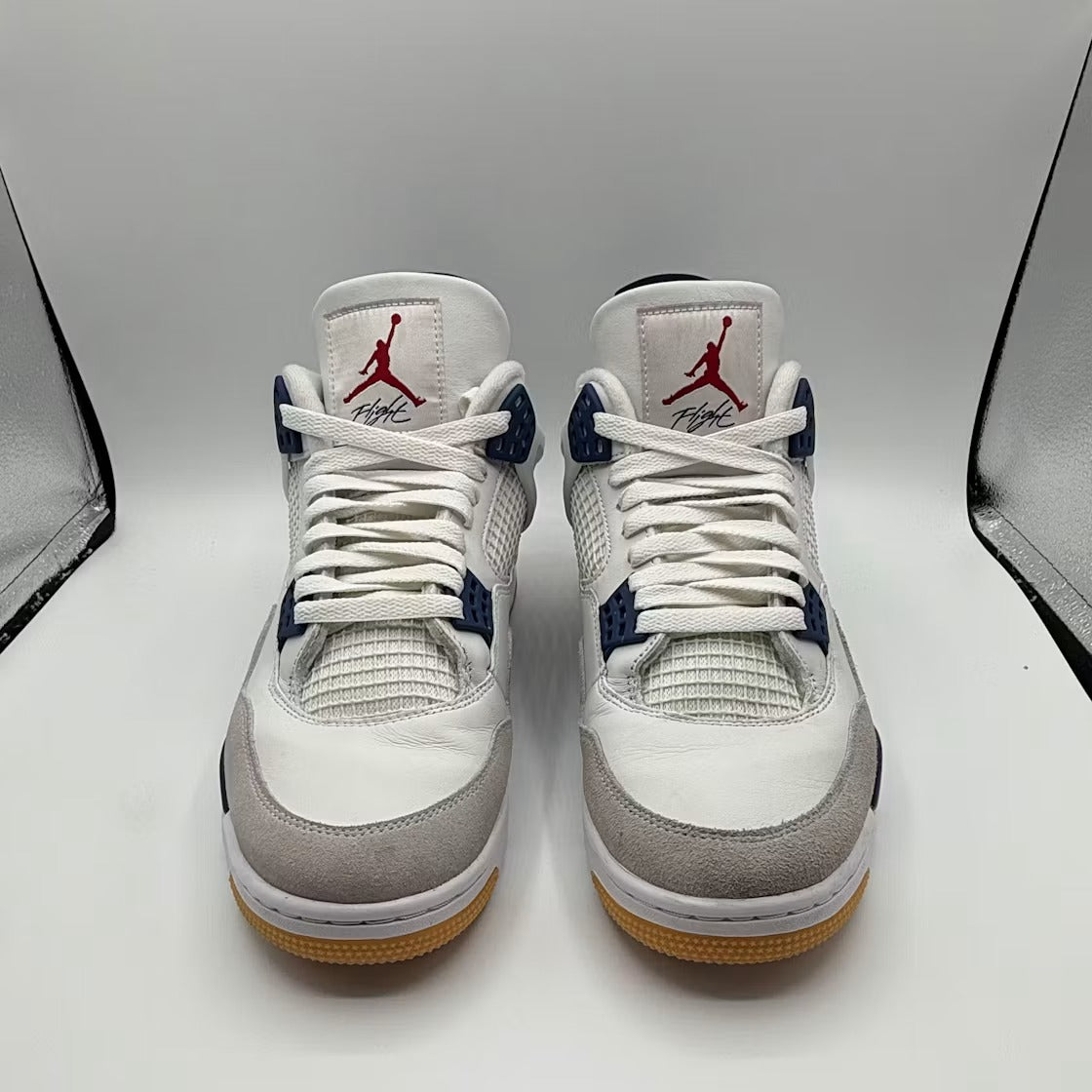 Air Jordan 4 Retro SB Navy product image 4, provided for visual reference and product detail review