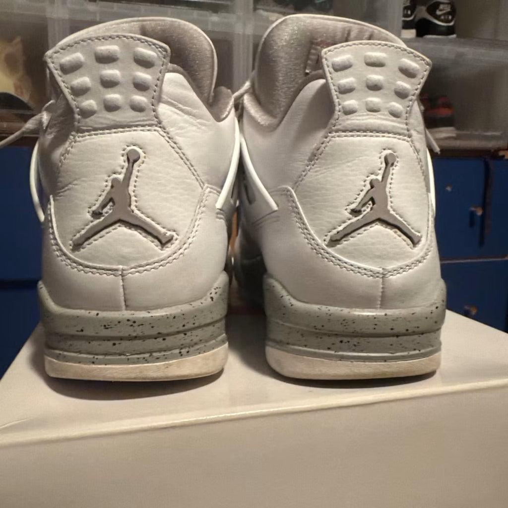 Air Jordan 4 Retro White Oreo (2021) product image 5, provided for visual reference and product detail review