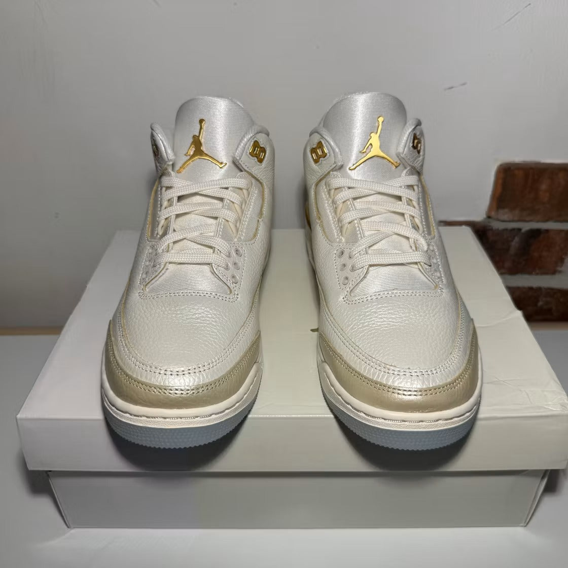 Air Jordan 3 Retro Champagne and Oysters (Women) product image 3, provided for visual reference and product detail review