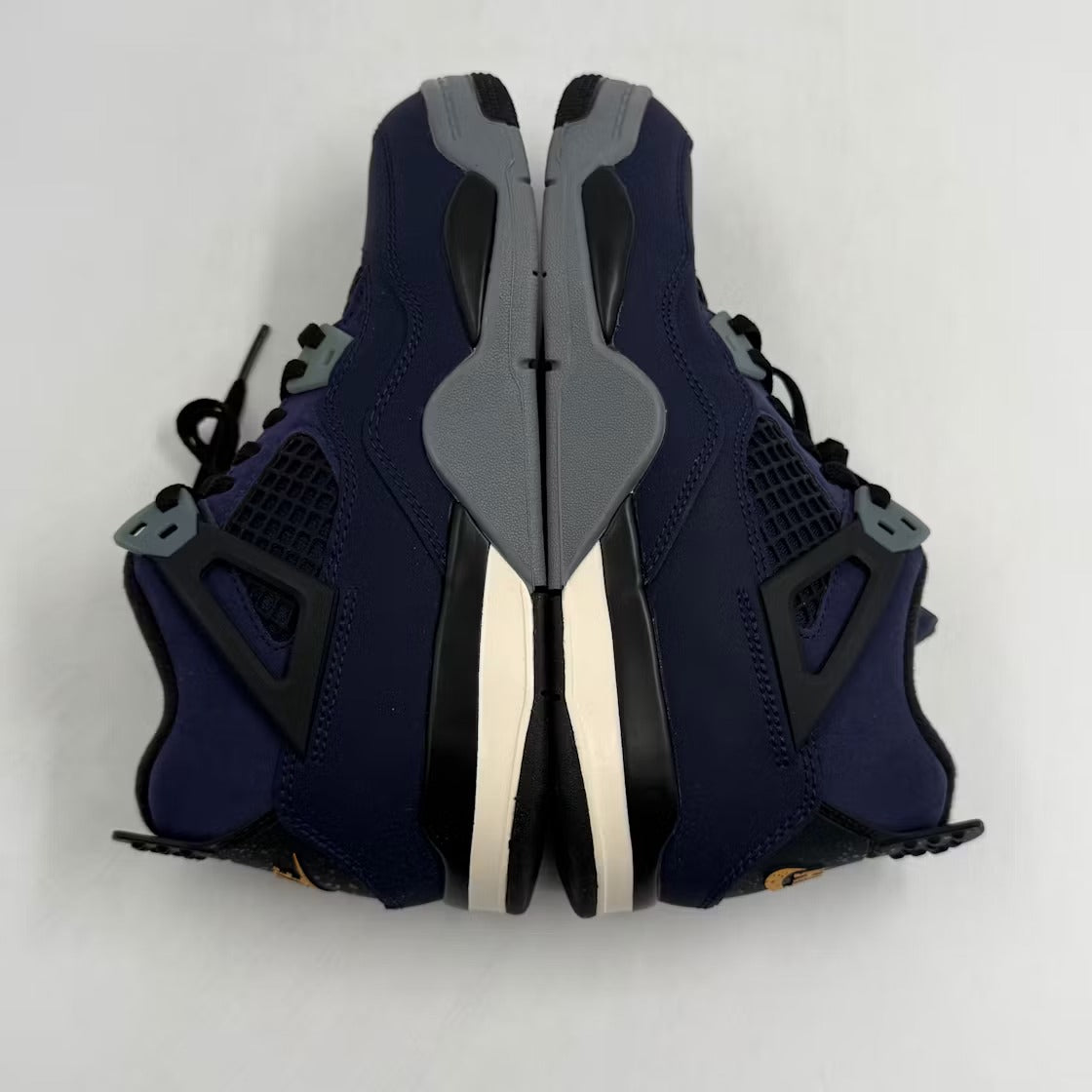 Air Jordan 4 Retro Lakers (PS) product image 3, provided for visual reference and product detail review