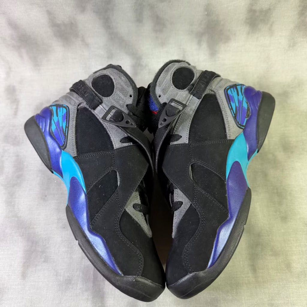 Air Jordan 8 Retro Aqua (2025) product image 3, provided for visual reference and product detail review