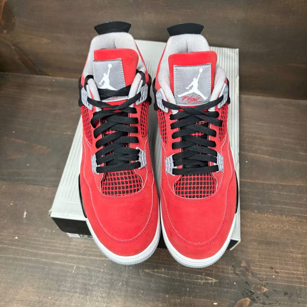 Air Jordan 4 Retro Toro Bravo (2026) product image 2, provided for visual reference and product detail review