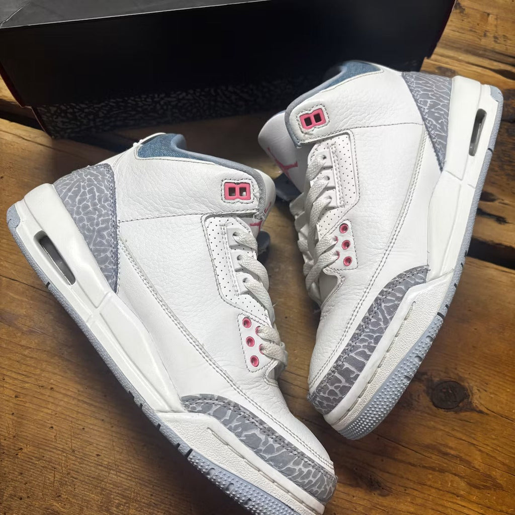Air Jordan 3 Retro White Cobalt Bliss (GS) product image 2, provided for visual reference and product detail review