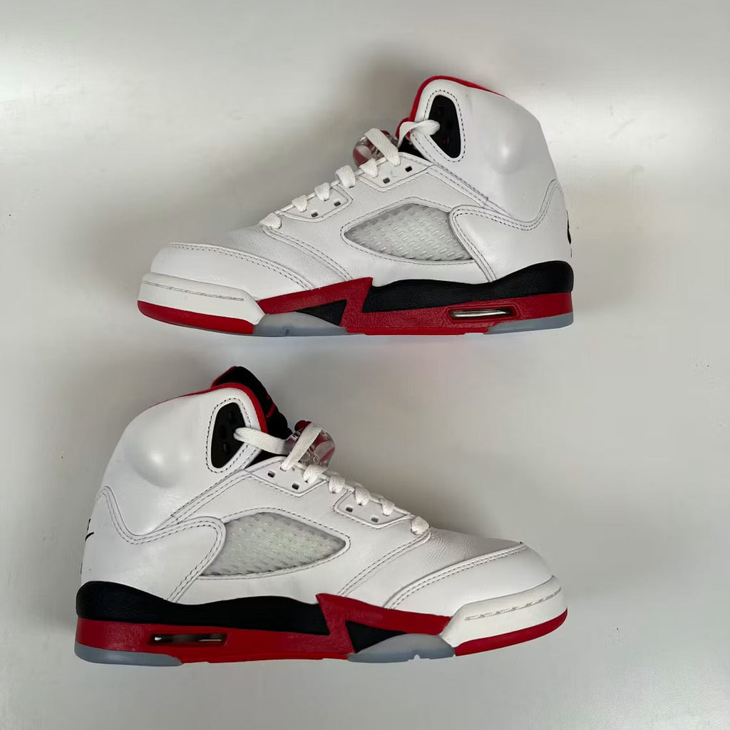 Air Jordan 5 Retro Fire Red Black Tongue (2025) (GS) product image 4, provided for visual reference and product detail review