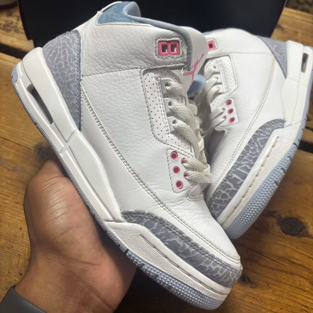 Air Jordan 3 Retro White Cobalt Bliss (GS) product image 3, provided for visual reference and product detail review