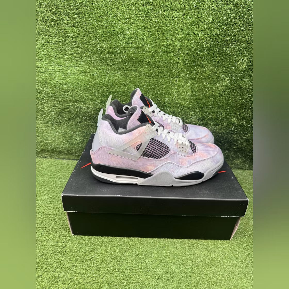Air Jordan 4 Retro Zen Master product image 4, provided for visual reference and product detail review