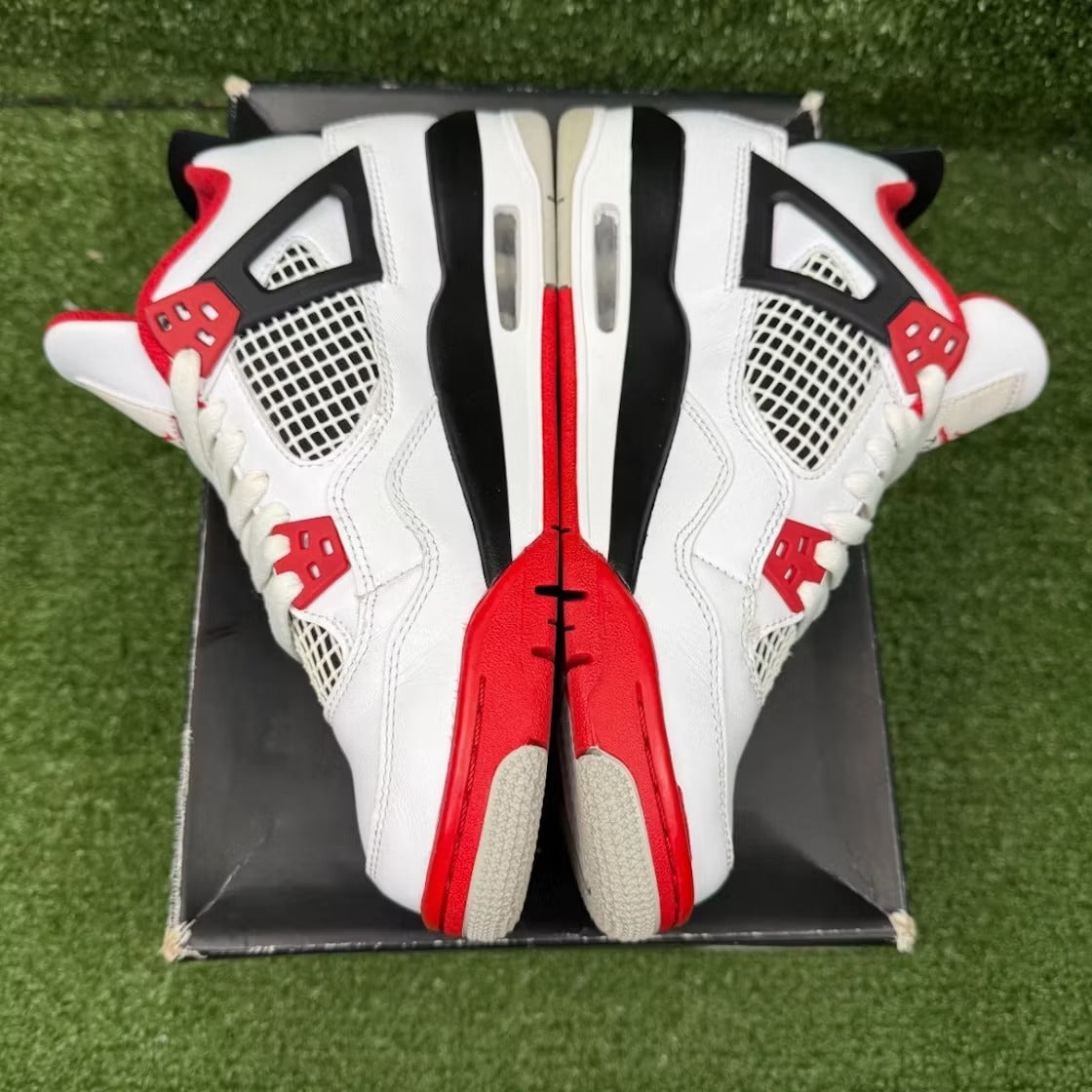 Air Jordan 4 Retro Fire Red (2020) (GS) product image 4, provided for visual reference and product detail review