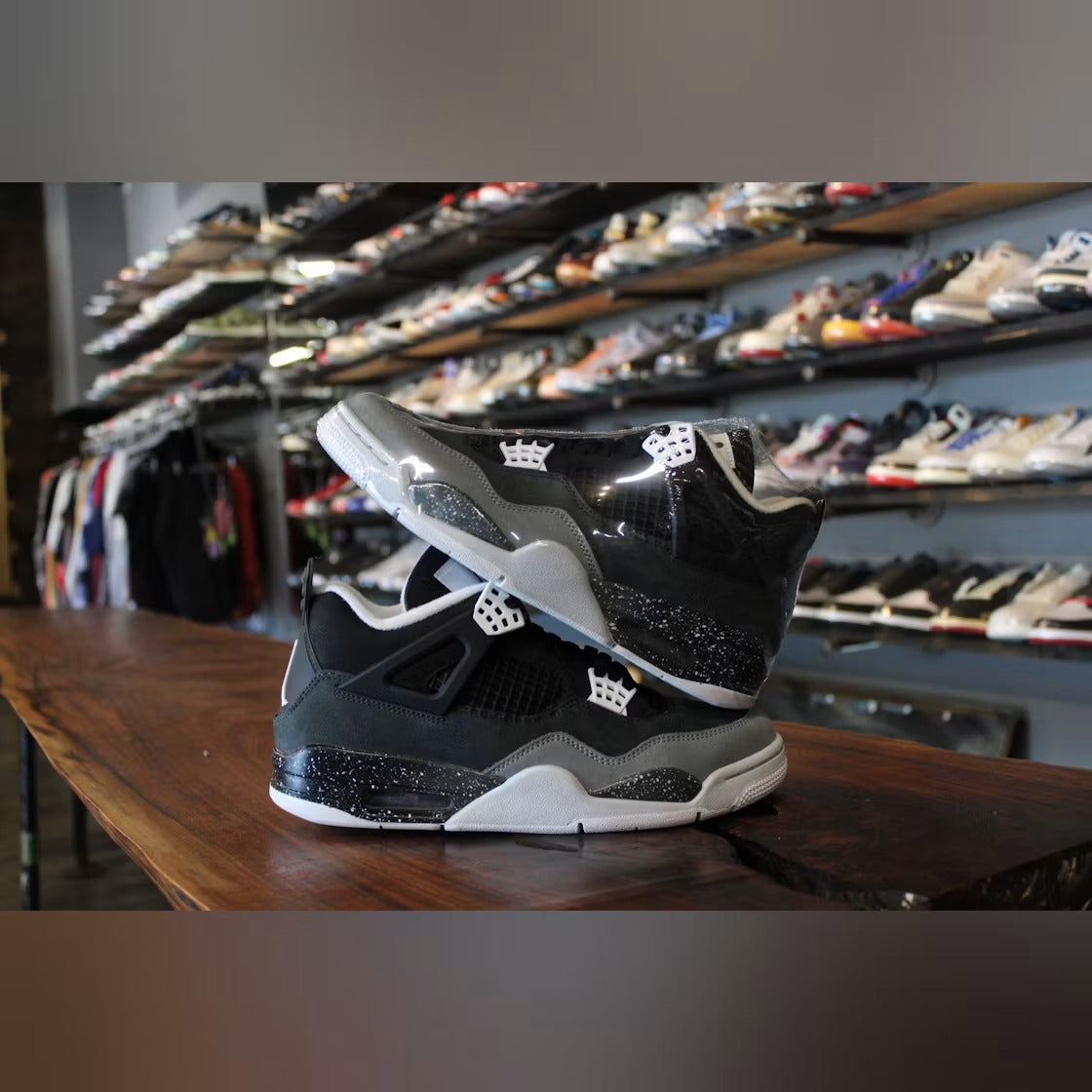 Air Jordan 4 Retro Fear (2024) product image 2, provided for visual reference and product detail review