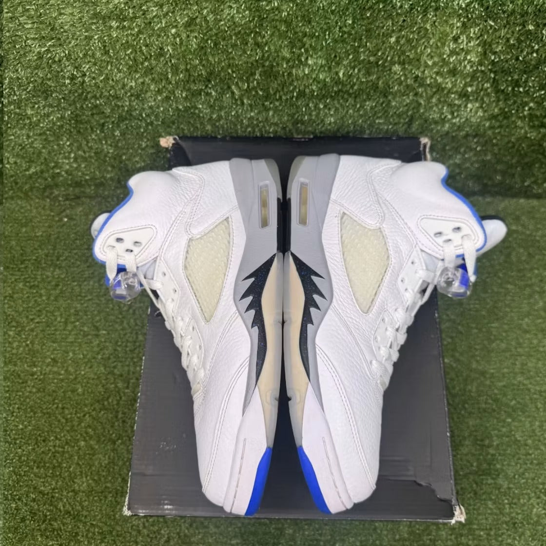Air Jordan 5 Retro White Stealth (2021) product image 5, provided for visual reference and product detail review