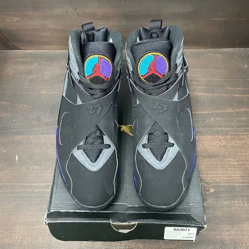 Air Jordan 8 Retro Aqua (2015) product image 2, provided for visual reference and product detail review