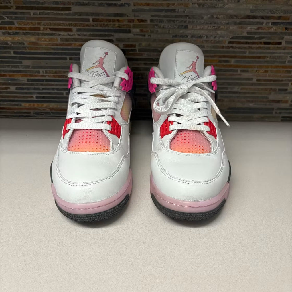 Air Jordan 4 Retro Comic product image 3, provided for visual reference and product detail review