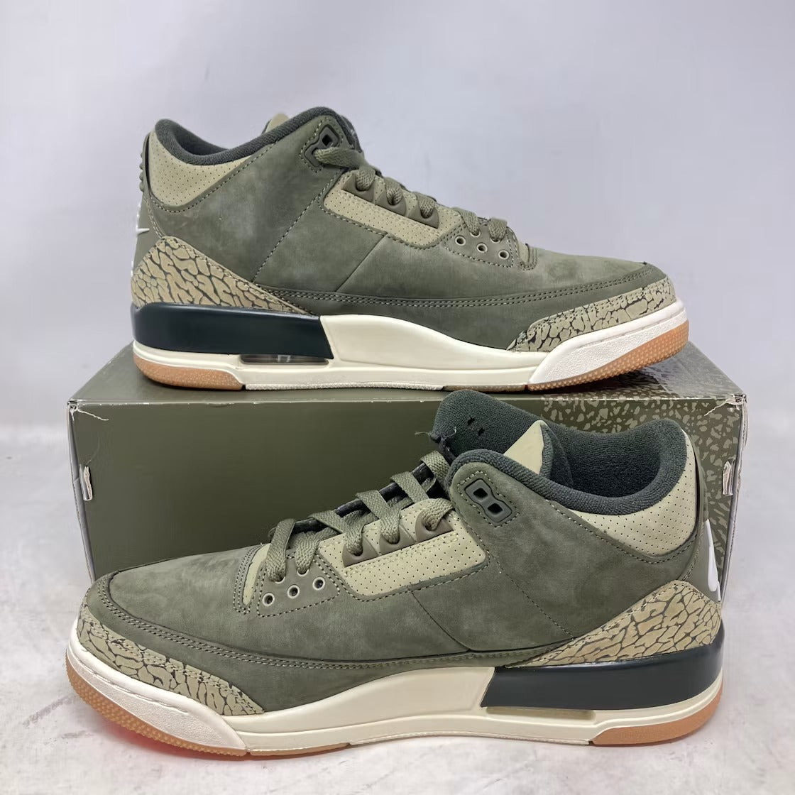 Air Jordan 3 Retro Family Affair product image 3, provided for visual reference and product detail review