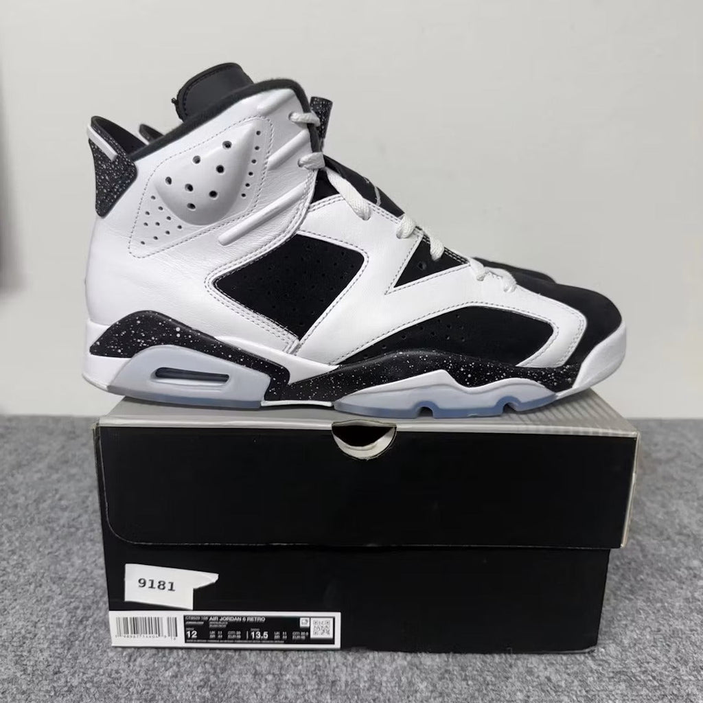 Air Jordan 6 Retro Oreo (2026) product image 2, provided for visual reference and product detail review