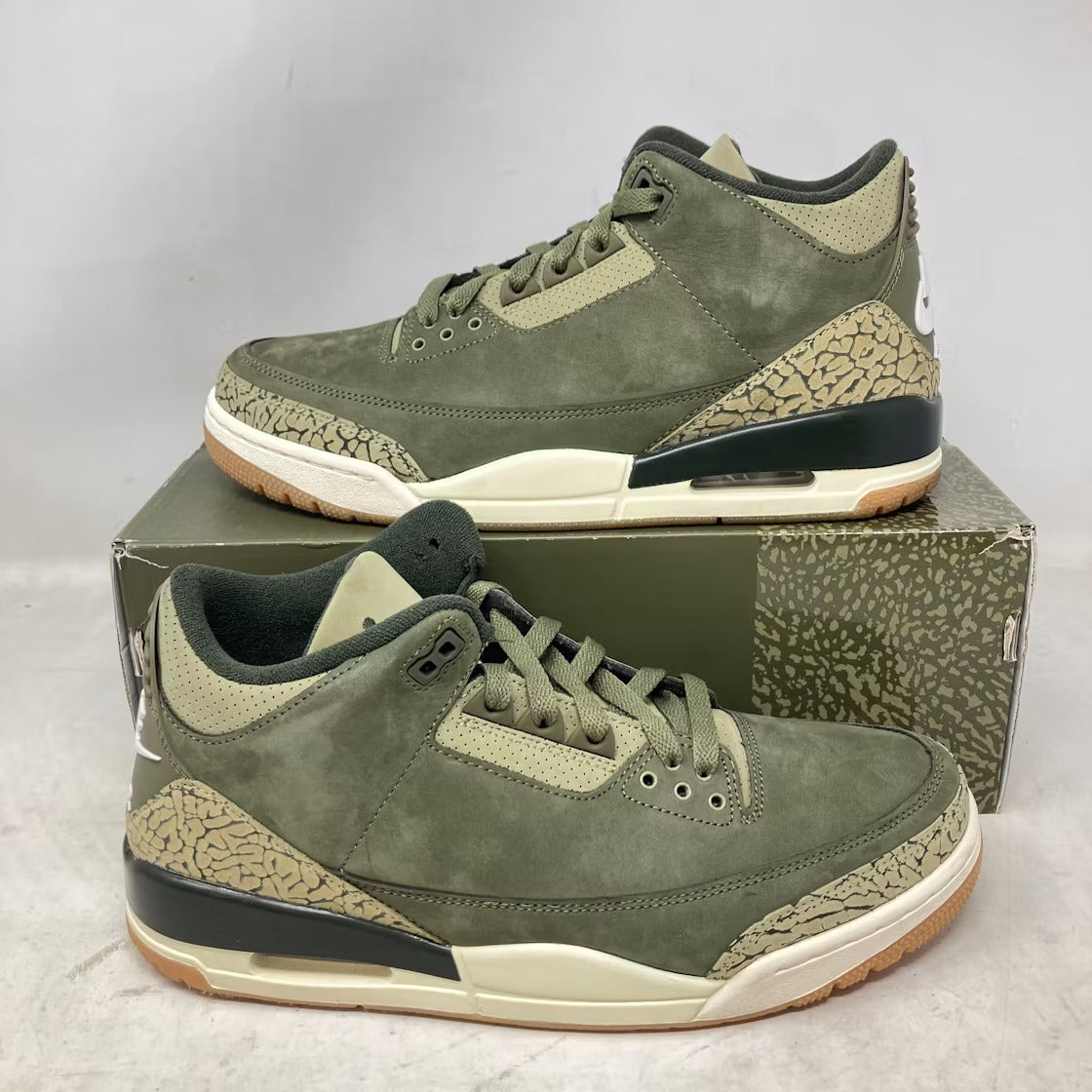 Air Jordan 3 Retro Family Affair product image 2, provided for visual reference and product detail review