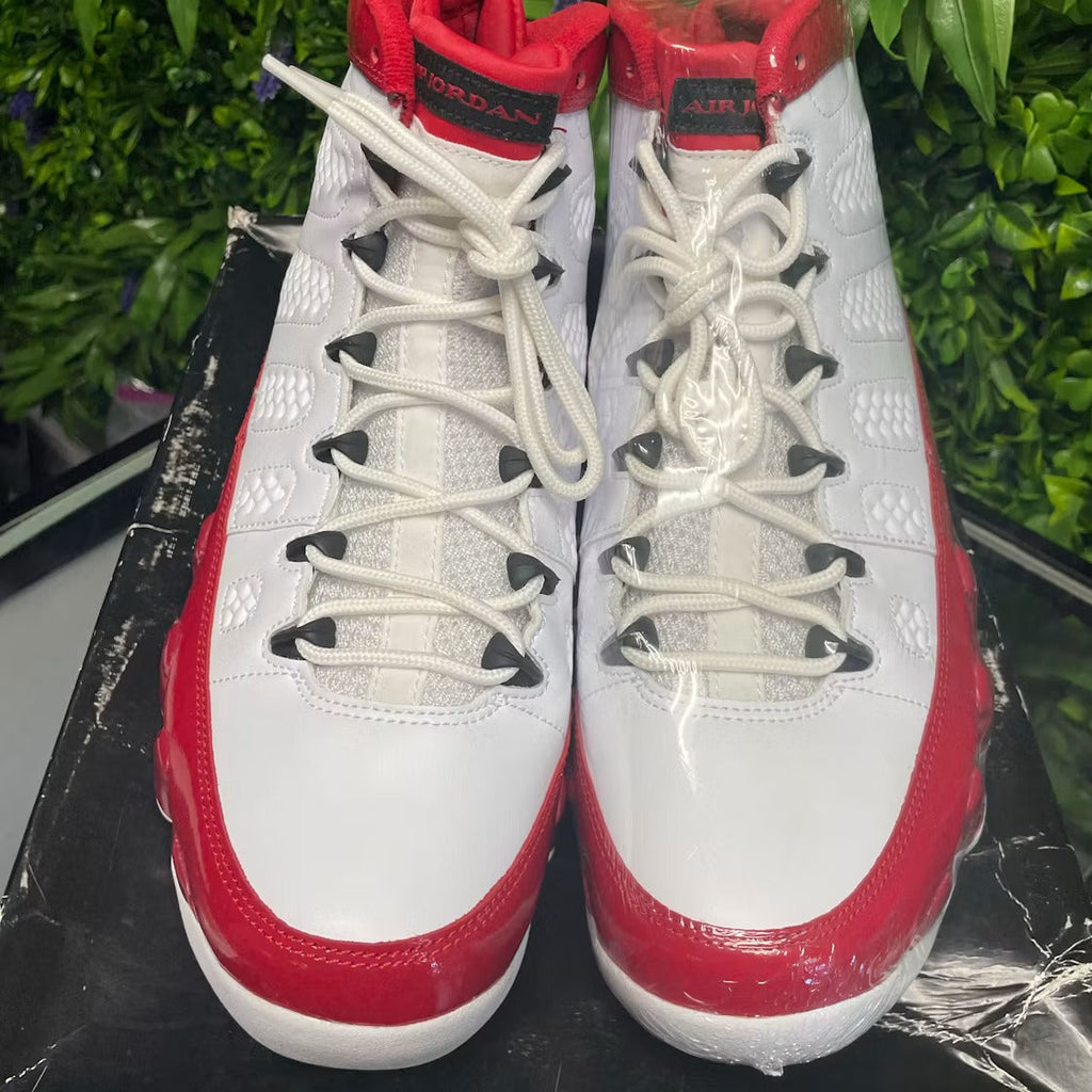 Air Jordan 9 Retro White Gym Red product image 4, provided for visual reference and product detail review