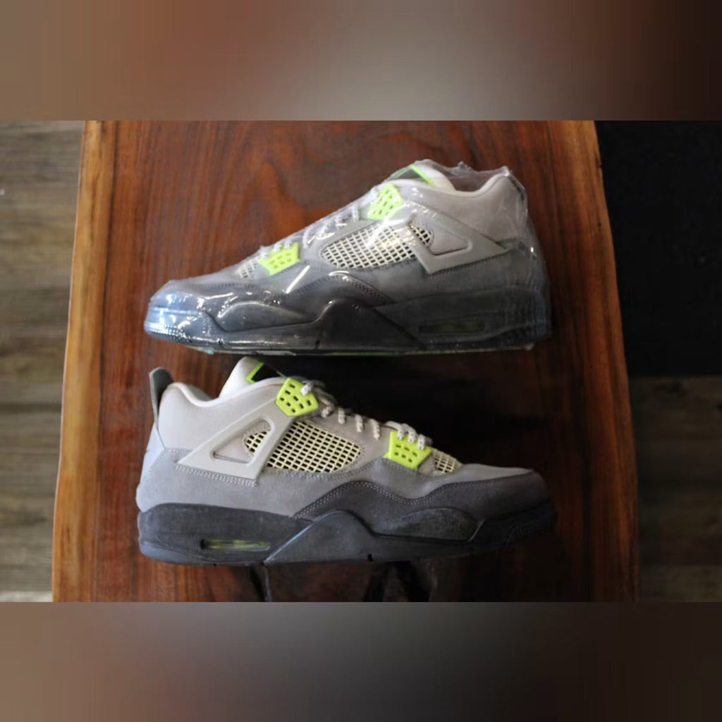 Air Jordan 4 Retro SE 95 Neon product image 3, provided for visual reference and product detail review