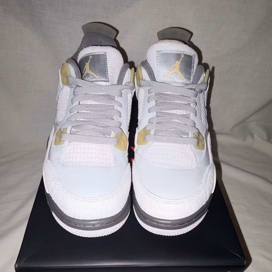 Air Jordan 4 Retro SE Craft Photon Dust (GS) product image 2, provided for visual reference and product detail review